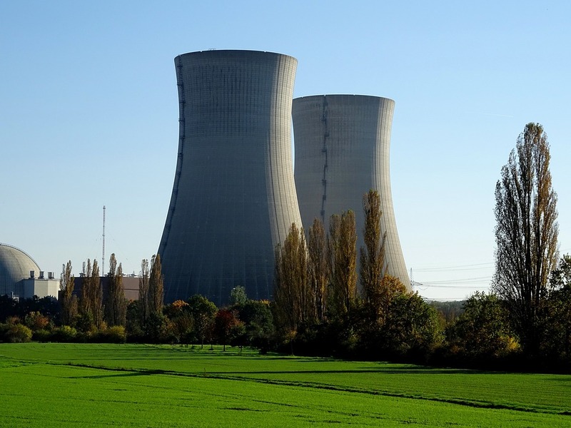 nuclear-power-plant-2854866_960_720.jpg